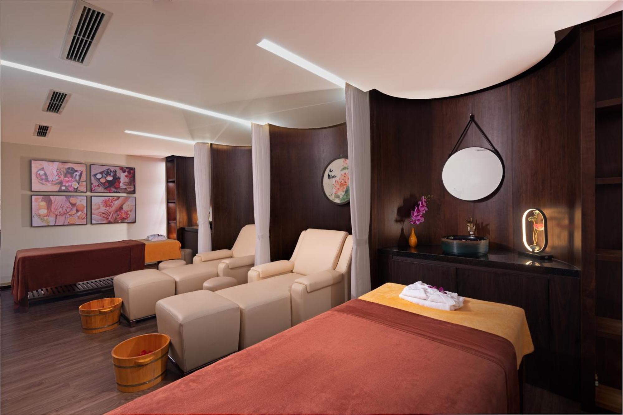 Grand Fleuve Boutique Hotel Ha Long Eksteriør billede