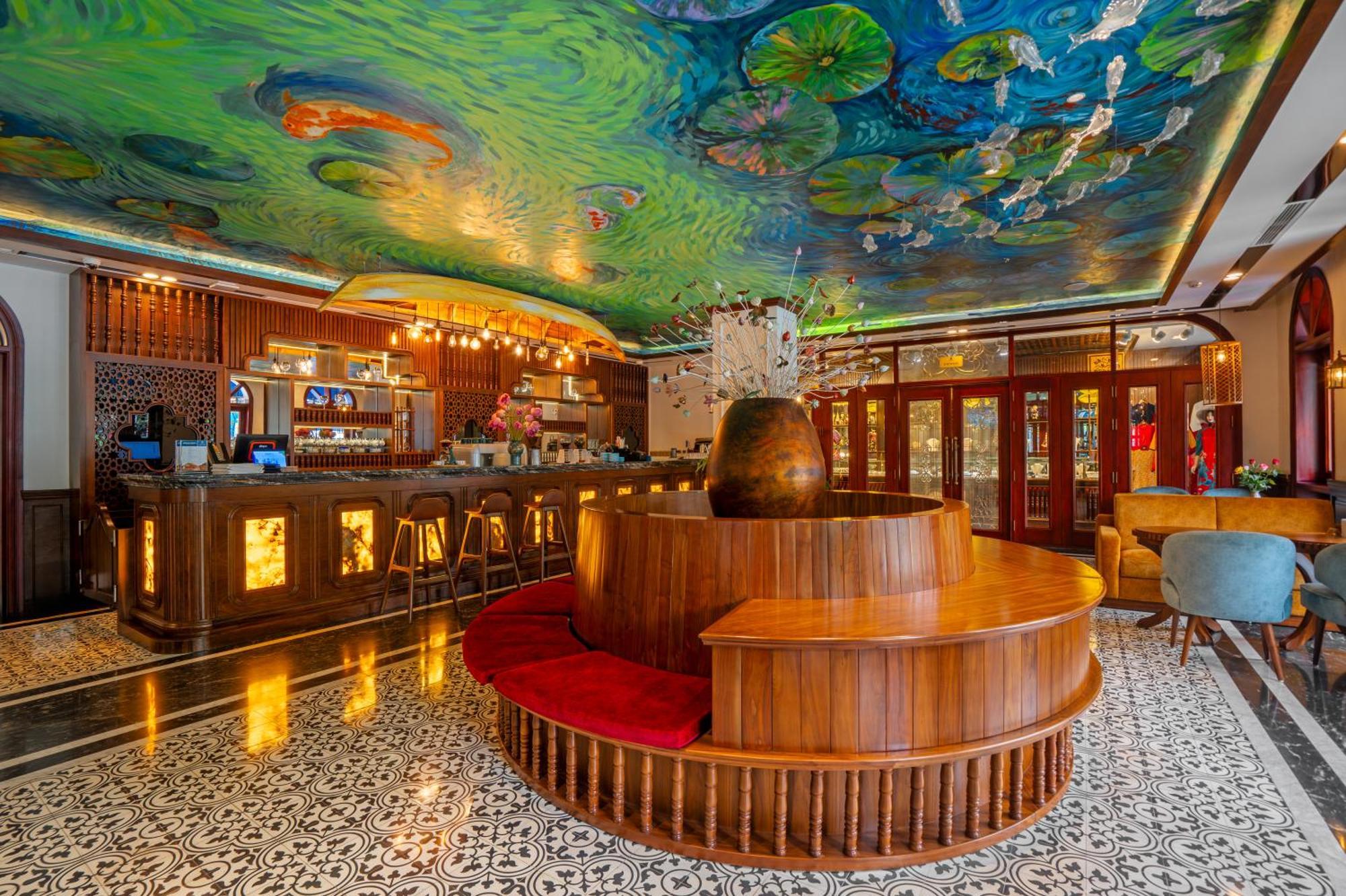 Grand Fleuve Boutique Hotel Ha Long Eksteriør billede